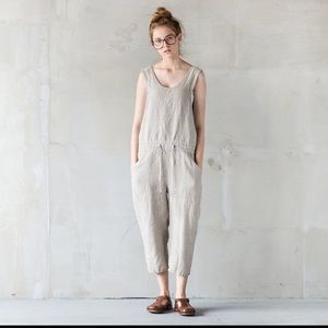 NOT PERFECT LINEN- Loose Linen Jumpsuit in Darkest Black